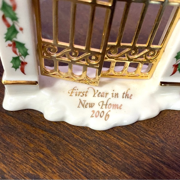 Lenox “New Home” ornament, very elegant addition to any tree - Picture 6 of 14